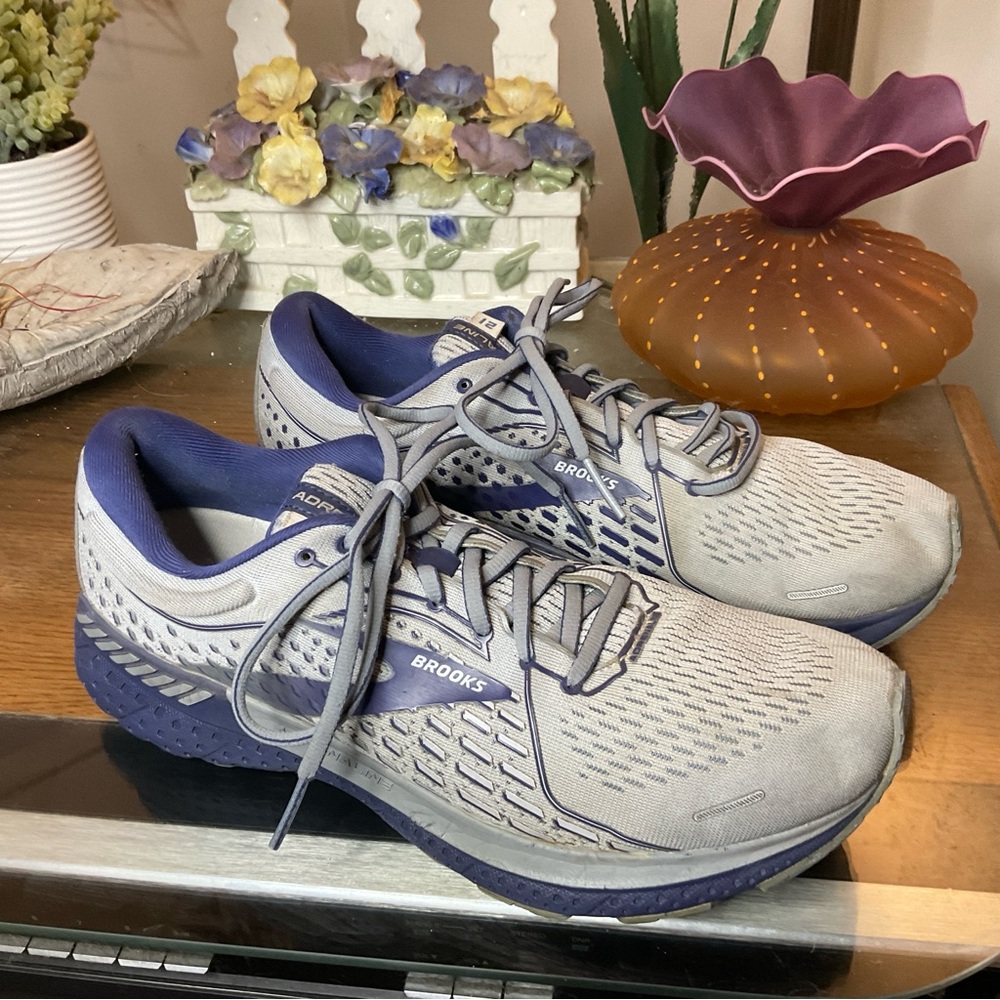 BROOKS MENS ADRENALINE GTS 21 RUNNING SHOES 10